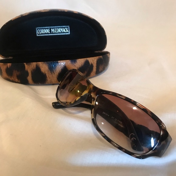 💝SUNGLASSES WTH CASE LEOPARD PRINT MATCHING SET - Picture 2 of 3